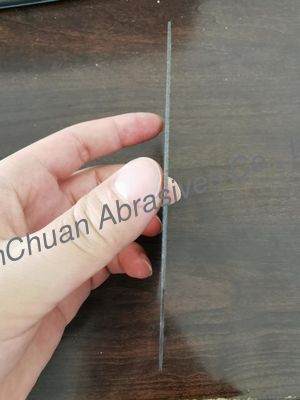 রজন বন্ড ডায়মন্ড ব্লেডস দেখেছি